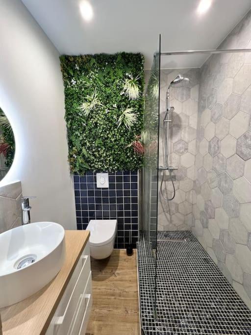 Studio 1 Neuf A 100 M Des Plages Et De La Gare Saint-Raphaël Εξωτερικό φωτογραφία