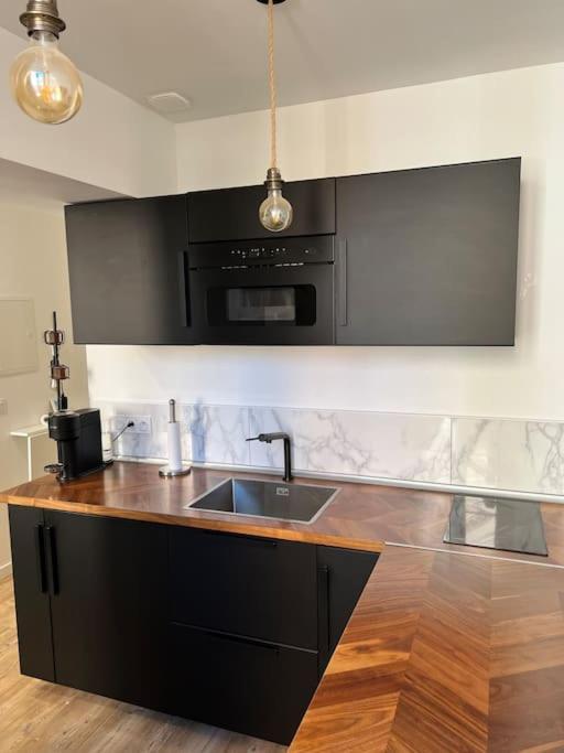 Studio 1 Neuf A 100 M Des Plages Et De La Gare Saint-Raphaël Εξωτερικό φωτογραφία